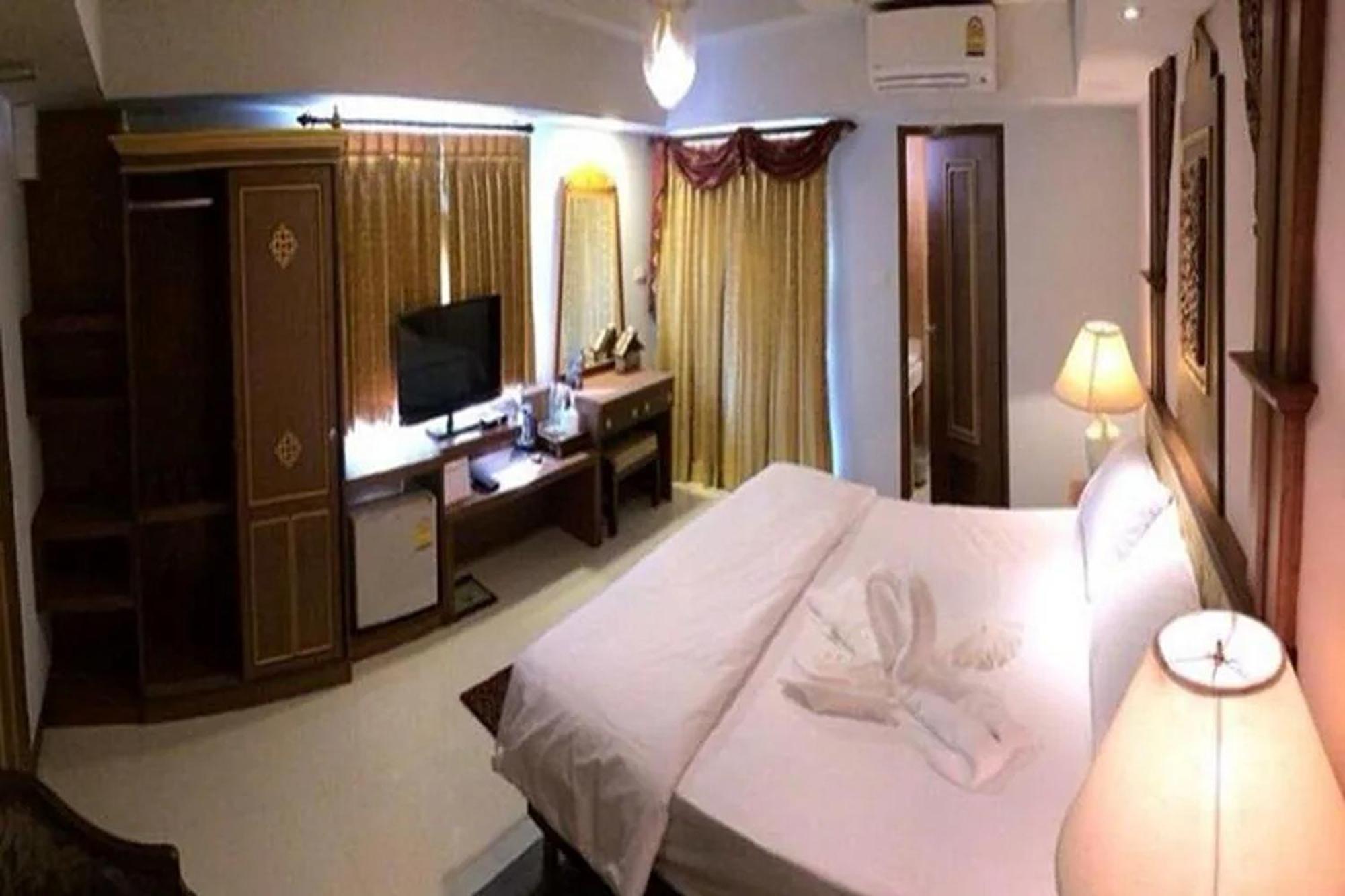 Kim Hotel At Morleng Bangkok Esterno foto
